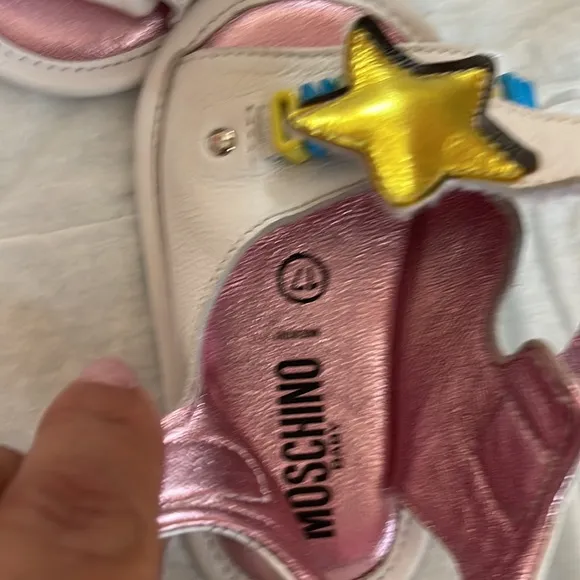 Moschino baby girl sandals size 17