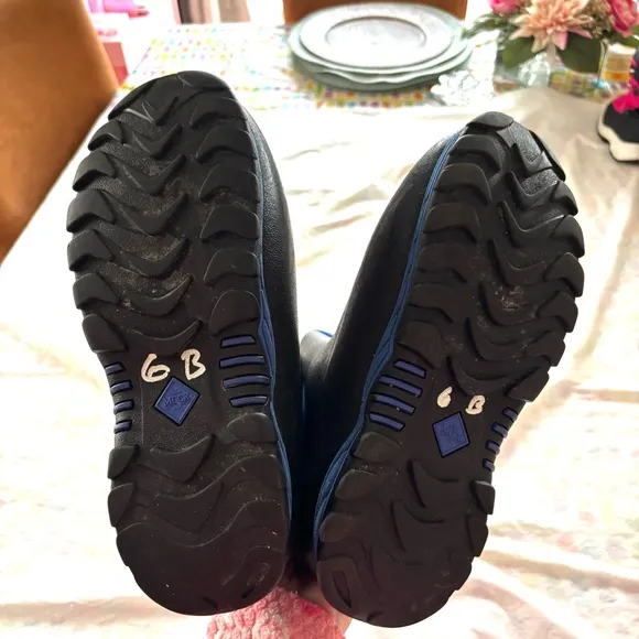 Muck Boots Rugged Ll Rubber Kid's Snow Boot Blue Black Waterproof SZ 7 Worn 1X