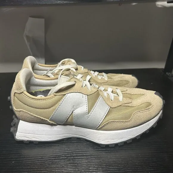 New Balance 327 Beige Tan Silver Shoes MS327ME1 Mens Size 8 Shoes Sneakers