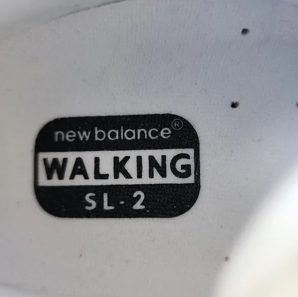 New Balance 577 white walking shoes sneakers