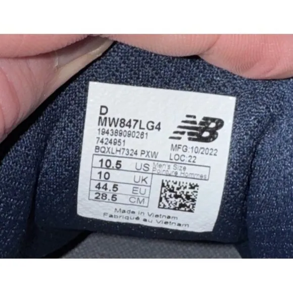 New Balance 847v4 Mens Athletic Walking Shoes Size 10.5 D Gray Blue Red MW847LG4