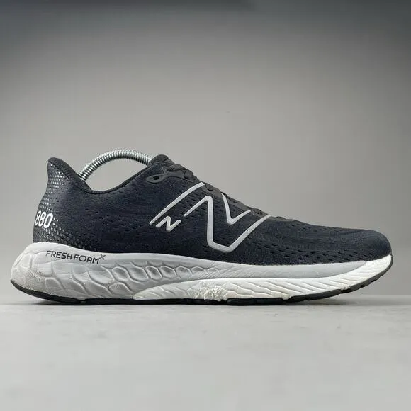 New Balance 880v13 Men’s Size 11 D Black Running Sneakers Athletic Shoes Casual