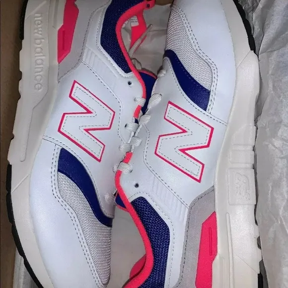 New Balance 997Kids Youth Sneakers White Pink Blue