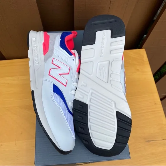 New Balance 997Kids Youth Sneakers White Pink Blue