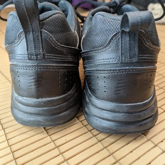 New Balance Mens 623 V3 MX623AB3 Black Leather Athletic Shoes Sneakers Size 15M.