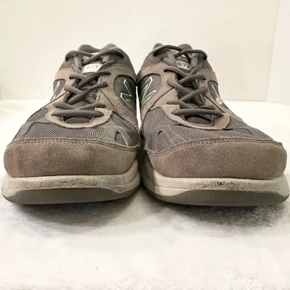 New Balance Mens 877v1 Walking Shoes Sneakers Sz 11 gray taupe WORN ONCE