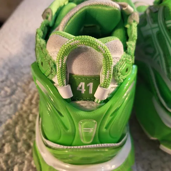 new Balenciaga Runner Fluo Green  men sneakers 41 left us 8 size 40 right US 7