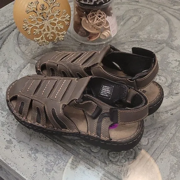 NEW Claiborne Men's Dark Brown Leather Round Toe Velcro Sandals 8.5