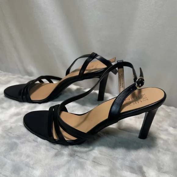 New Naturalizer Kimberly Strappy Dress Sandals Black 11