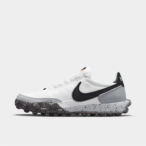 New Nike waffle crater women’s shoes