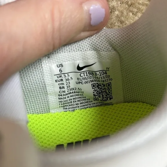 New Nike waffle crater women’s shoes