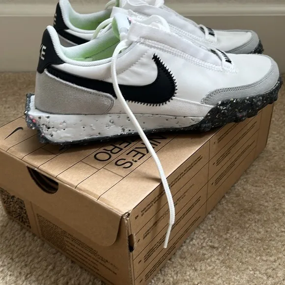 New Nike waffle crater women’s shoes