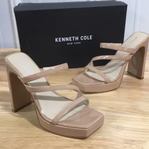 New WB Woman’s Kenneth Cole New York Tala Healed Sandals