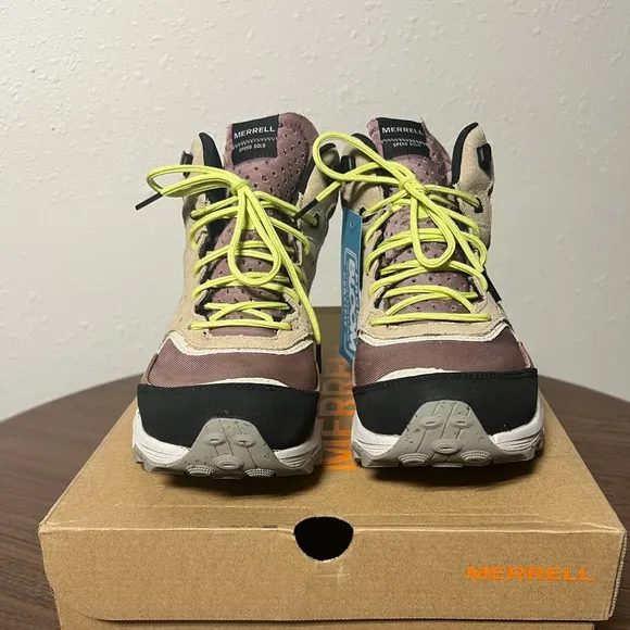 NEW WITH BOX MERRELL SPEED SOLOMID WOMENS SIZE 10