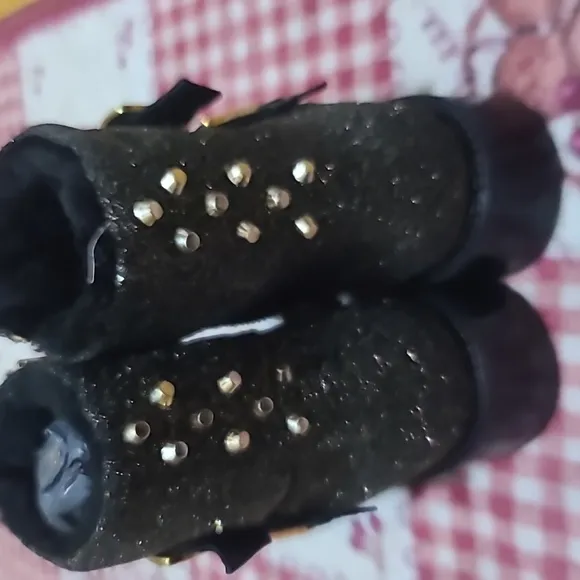 New without box Ross &amp; snow sparkle boots