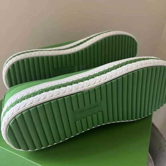 NIB Kate Spade Taylor Sneakers in Ks Green| size 9 Limited Edition