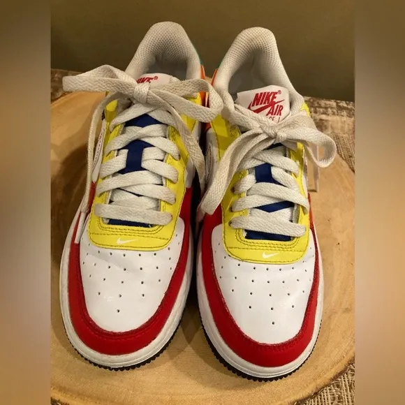 Nike Air Force 1 LV8 Sneakers Shoes Colorful FN6980-657 Kids Youth Size 4Y