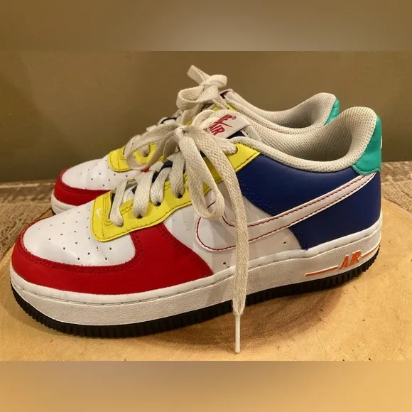 Nike Air Force 1 LV8 Sneakers Shoes Colorful FN6980-657 Kids Youth Size 4Y