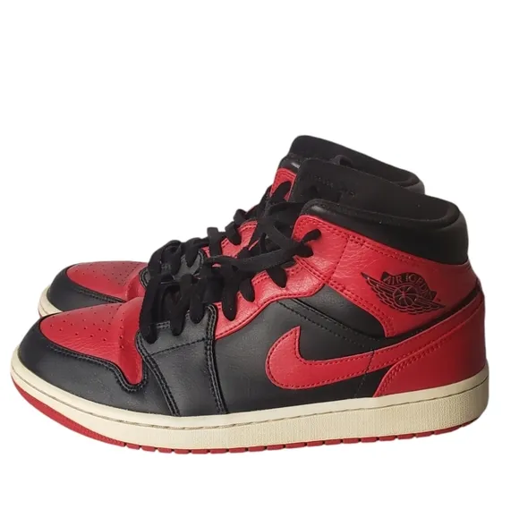 Nike Air Jordan 1 Mid Banned Mens Size 9.5 Athletic Shoes Sneakers 554724-074