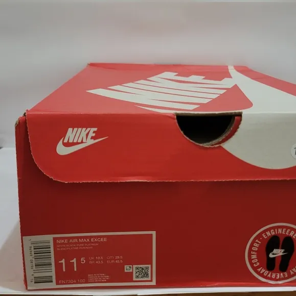 Nike Air Max Excee Low Shoes Mens 11.5‎