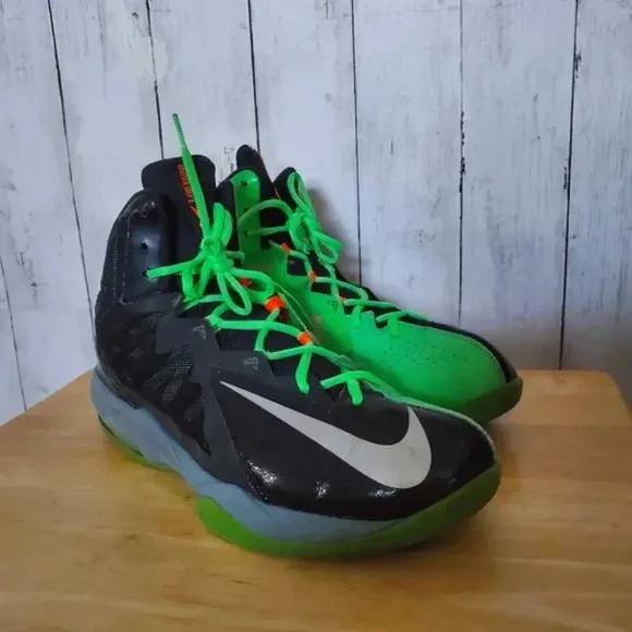 Nike Air Max Stutter Step 2 Sneakers