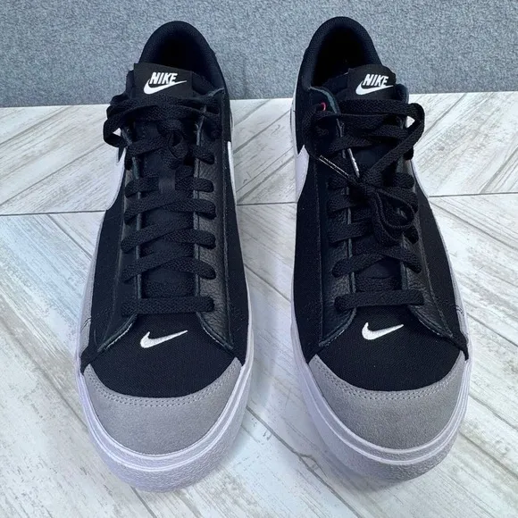 Nike Blazer Low '77 Mens Size 13 Black Gray White Swoosh Run‎ NY DZ2654-900