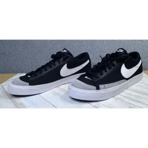 Nike Blazer Low '77 Mens Size 13 Black Gray White Swoosh Run‎ NY DZ2654-900