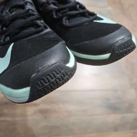 Nike Court Vapor Lite HC Size Men’s Size 10 Tennis Shoes Black Mint Green Swoosh