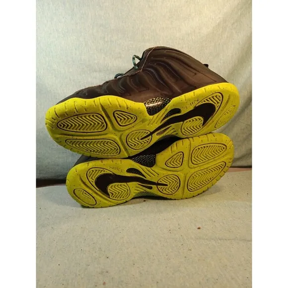 Nike Foamsite One, Emerging Power DZ2853-001 Foamsite Sneakers Kids 3Y