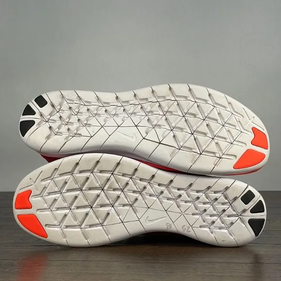 Nike FREE RN Mens 12.5 University Red Running Shoes Gym Casual Walk Comfort