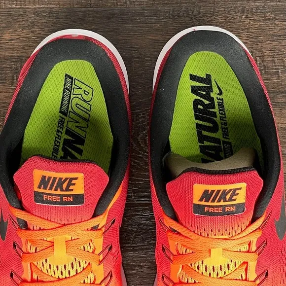 Nike FREE RN Mens 12.5 University Red Running Shoes Gym Casual Walk Comfort