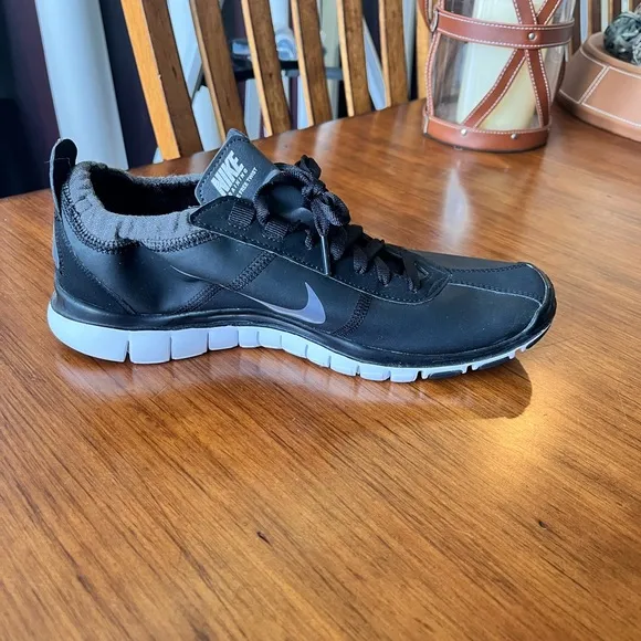 Nike Free Twist 5.0 shoes sneakers 488496 002 Womens Size 9