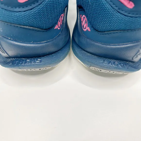 NIKE Giannis Immortality 2 SE Basketball Shoes Sneakers Blue Youth Boys Sz 7Y