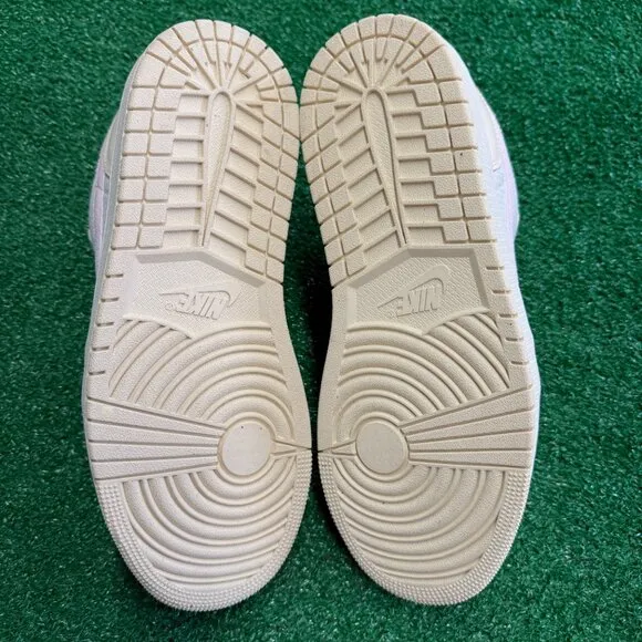 Nike Jordan 1 Low SE Seersucker Womens Casual Shoes FQ1925-100 VNDS Sz 10