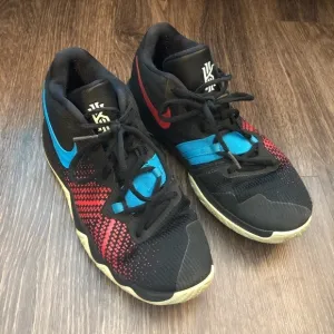 Nike Kyrie Flytrap Blue Hero Sneakers