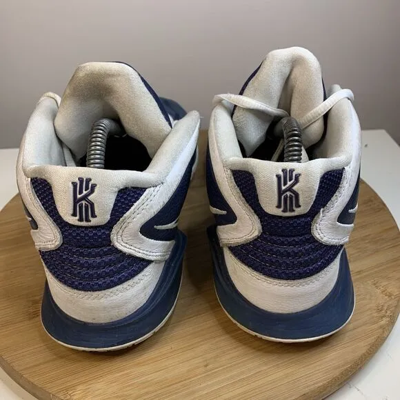 Nike Kyrie Infinity TB Mens Size 9.5 Shoes DO9616-400 Blue Basketball Sneakers