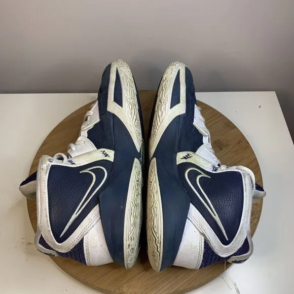 Nike Kyrie Infinity TB Mens Size 9.5 Shoes DO9616-400 Blue Basketball Sneakers