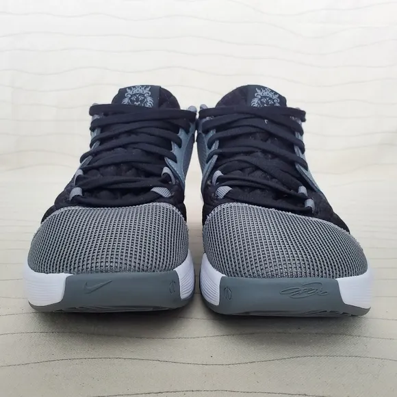 Nike Mens Lebron Witness 8 Cool Grey Black White Shoes Sneakers FB2239-004 Sz 6