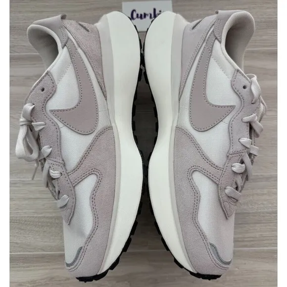 Nike Phoenix Waffle Wmns Shoes Sz 10 Platinum Tint Pale Ivory Casual FD2196-004