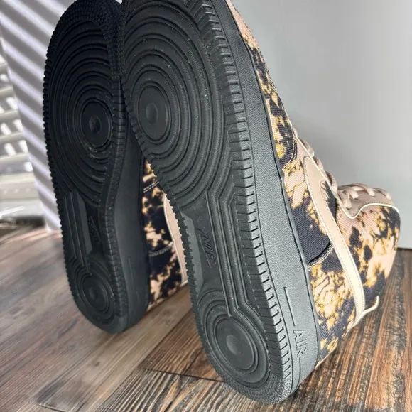 Nike Shoes Mens 10.5 Air Force 1 High Tops Acid Wash Print Swoosh Streetwear