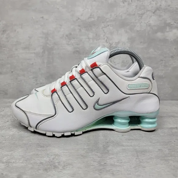 Nike Shox NZ White Green Blue Womens Running Shoes Size 7 Sneakers Rare 2012