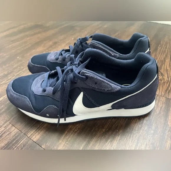 Nike Venture Runner Blue White Trainer Sneakers Mens Size 12 Shoes CK2944-400