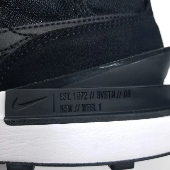 Nike Waffle One Sneakers Black White DA7995 001 Men's shoes size 12