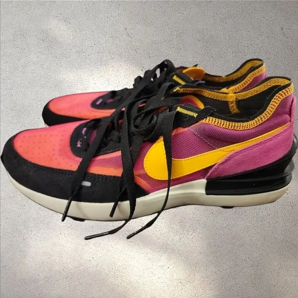 Nike Waffle One Sneakers Pink Yellow Black Running Shoes DA7995-600 8.5