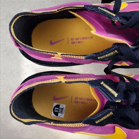 Nike Waffle One Sneakers Pink Yellow Black Running Shoes DA7995-600 8.5