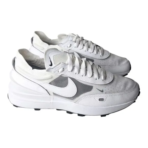 NIKE WMNS Waffle One &quot;Summit White&quot; Sneakers Size 6