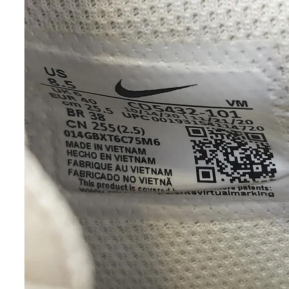 Nike Womens Air Max Excee White Black Athletic Shoes Sneakers Size 8.5 Low Top