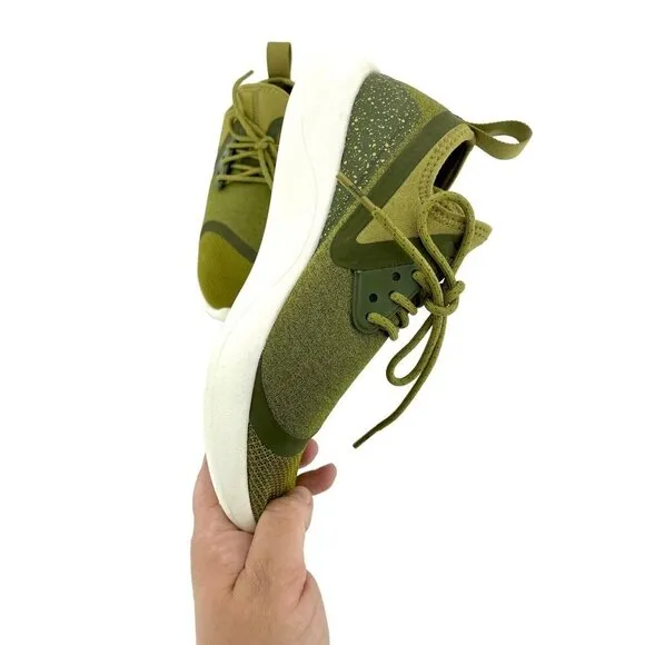 Nike Womens Lunarcharge BR 942060-600 Green Running Shoes Sneakers Size 7.5