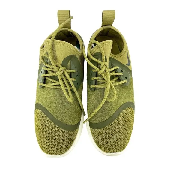 Nike Womens Lunarcharge BR 942060-600 Green Running Shoes Sneakers Size 7.5