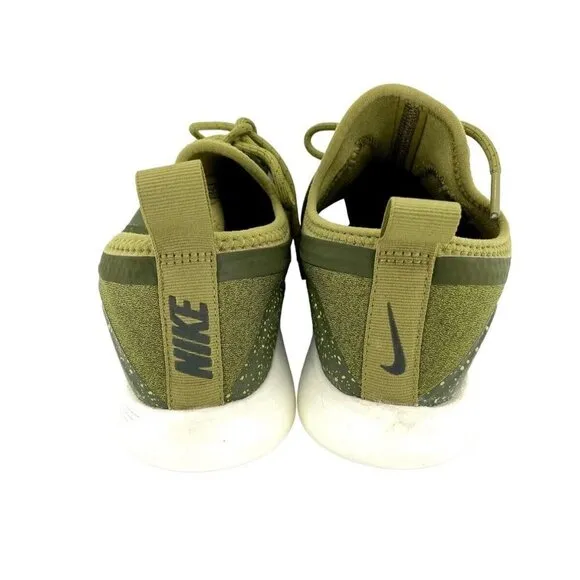 Nike Womens Lunarcharge BR 942060-600 Green Running Shoes Sneakers Size 7.5